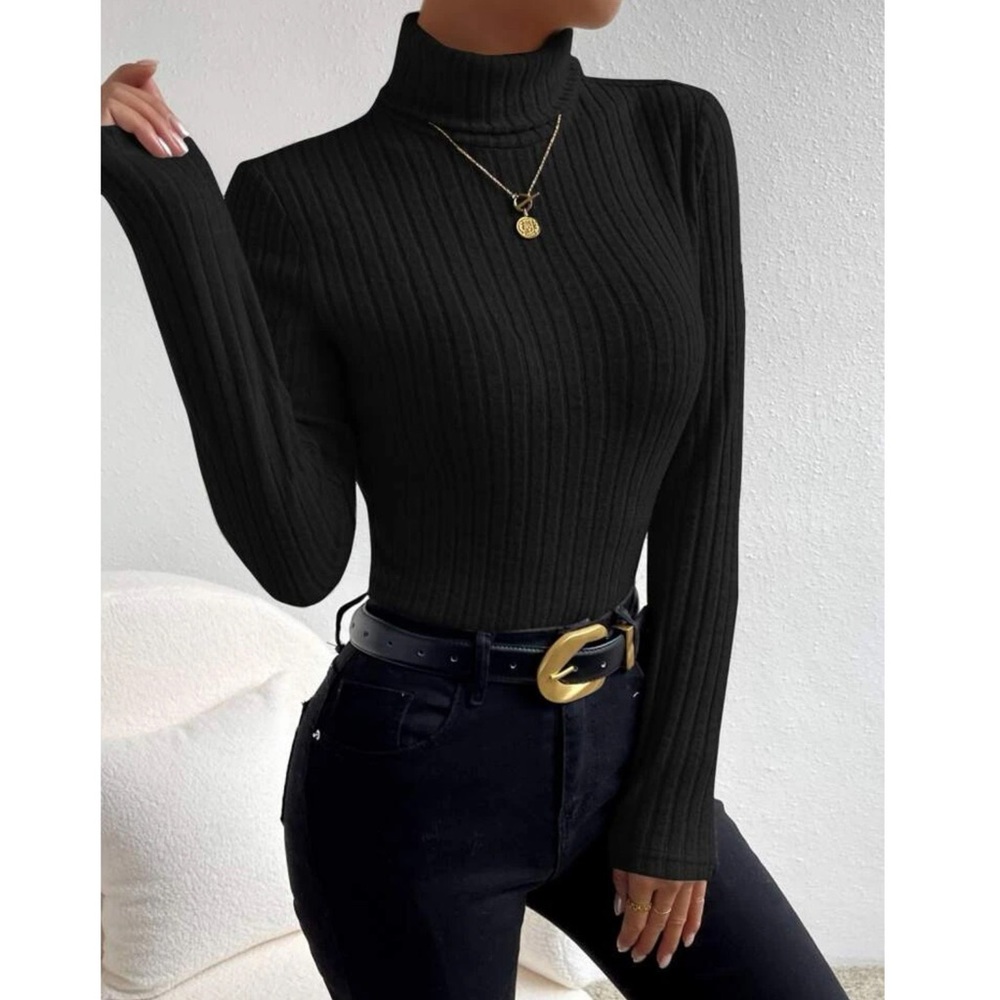 Turtle Neck Knit Top ❤️ - Picture 3 of 3